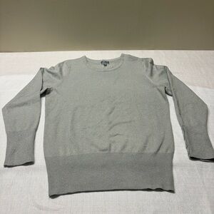 JM‎ Collection Light Gray Crewneck Sweater size M